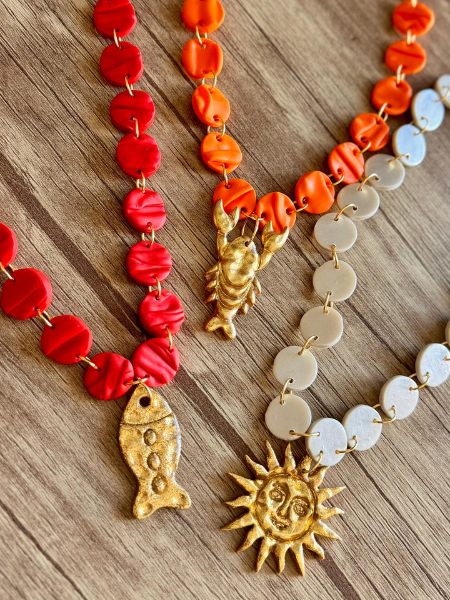 Collar Chapitas dijes de mar 