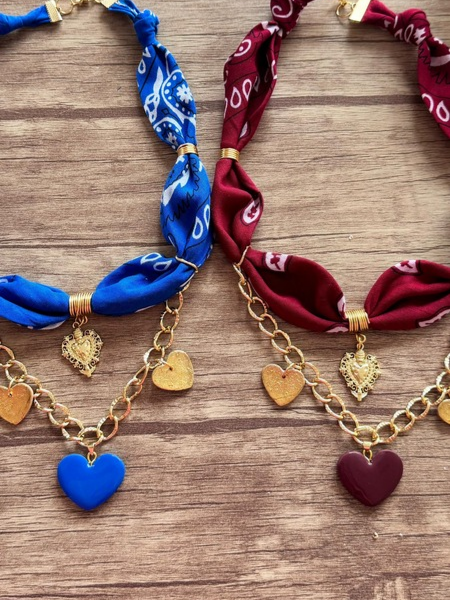 Collar Bandana con cadena