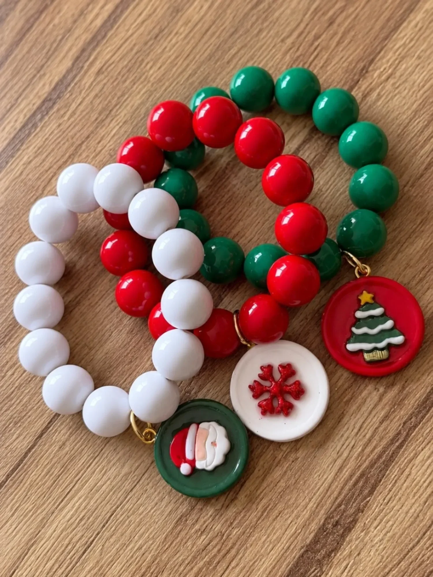 Trío de Pulseras Navideñas multicolores 