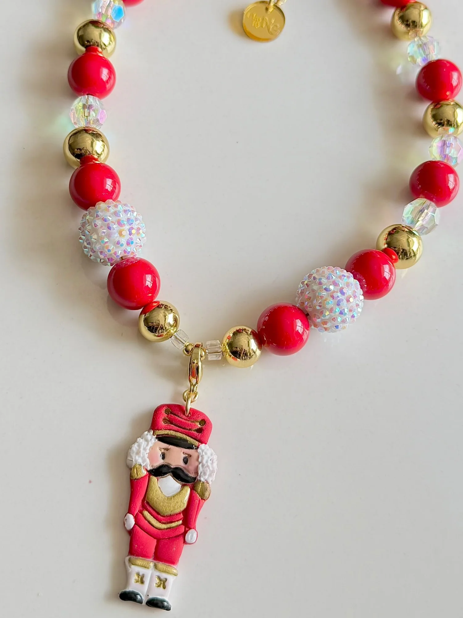 Collar cascanueces rojo